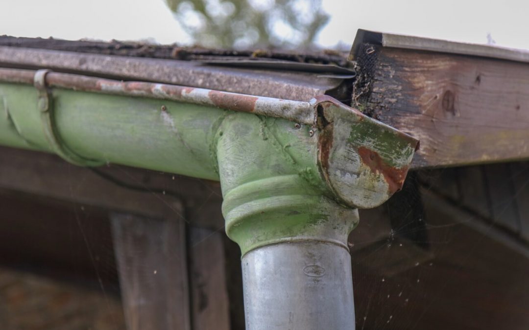 signs of major household problems include rusty guttering